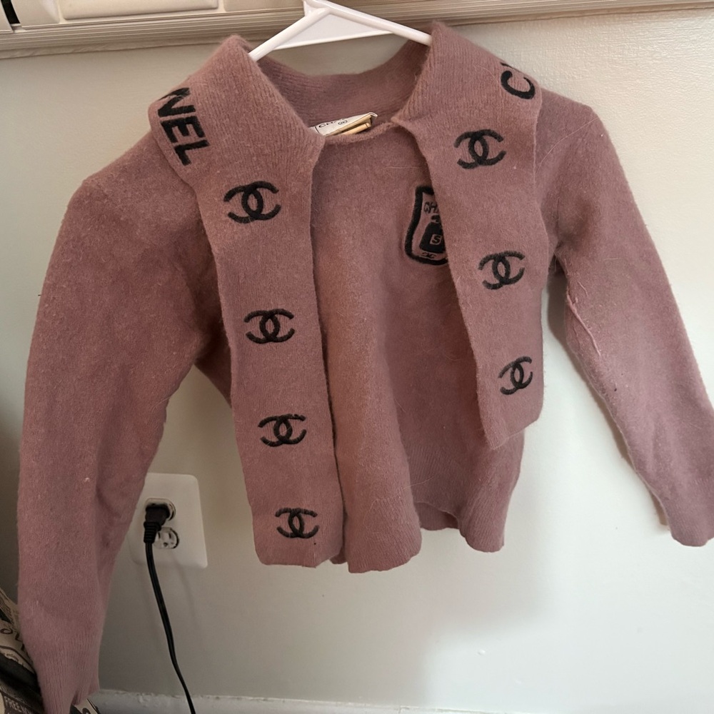 Chanel Pink Sweater with Logo Accents